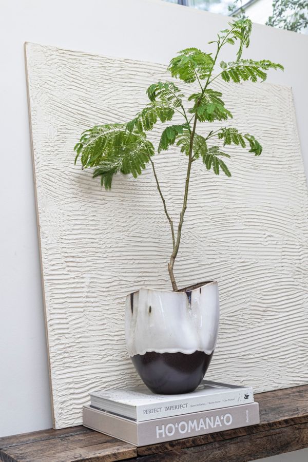Mette Ditmer - By Hand Curve Vase